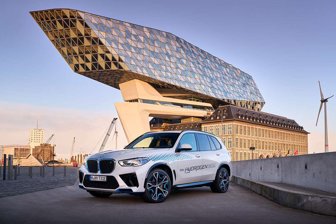 تولید BMW iX5 هیدروژن بهترین منبع انرژی در آینده