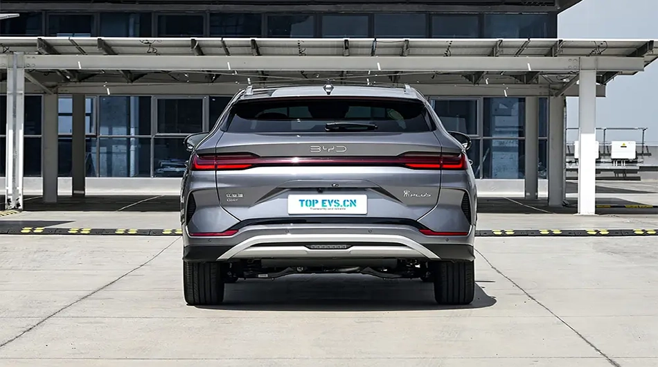 نمای پشتی بی وای دی سانگ پلاس