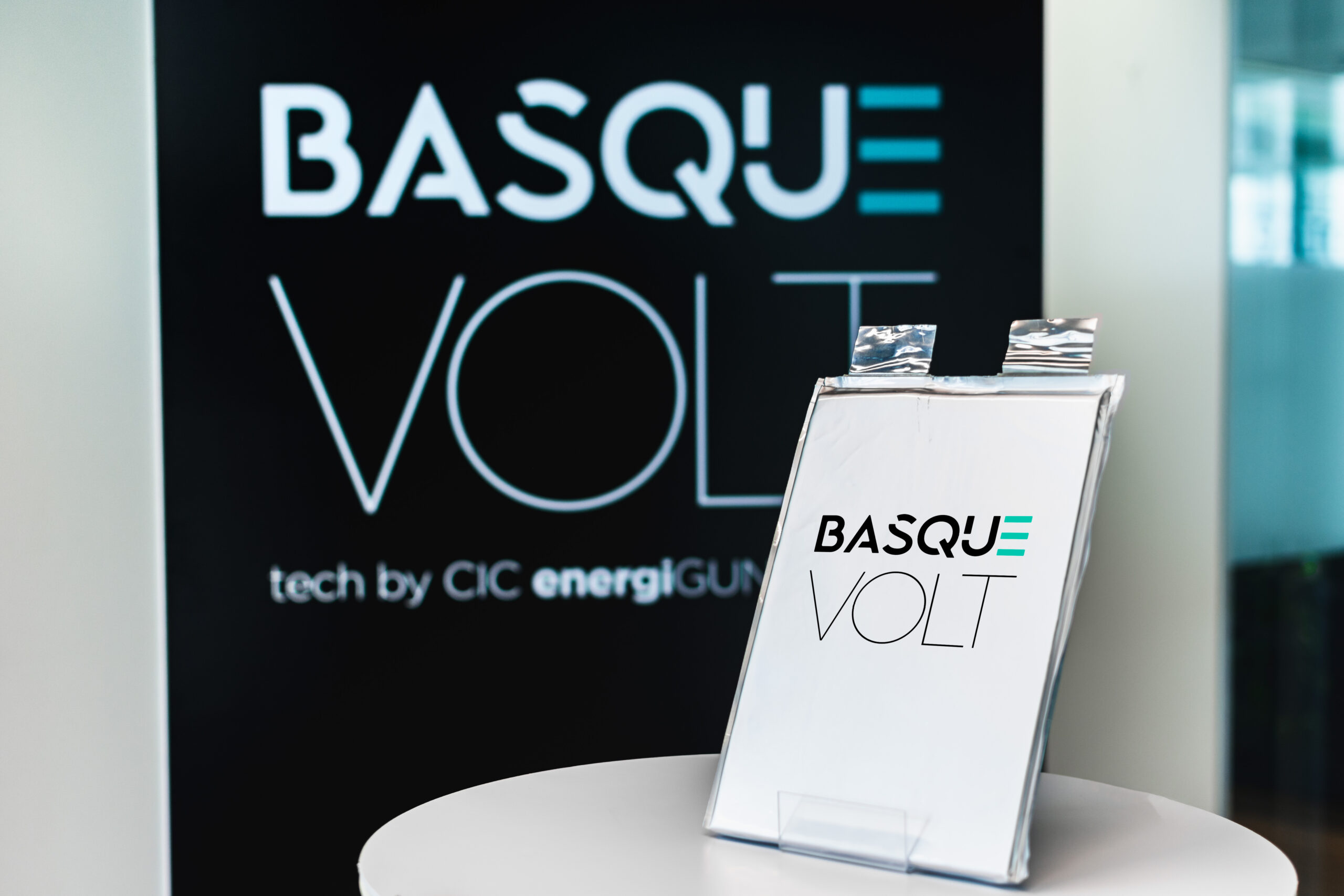 نمونه باتری لیتیوممتال در آزمایشگاه Basquevolt