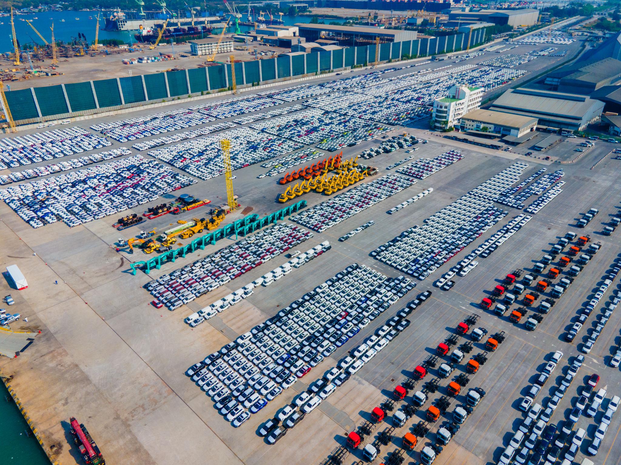 خودروهای هیوندای و کیا در بندر صادراتی کره‌جنوبی