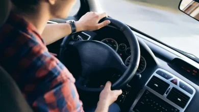 دلیل کشیده شدن خودرو به یک سمت چیست؟