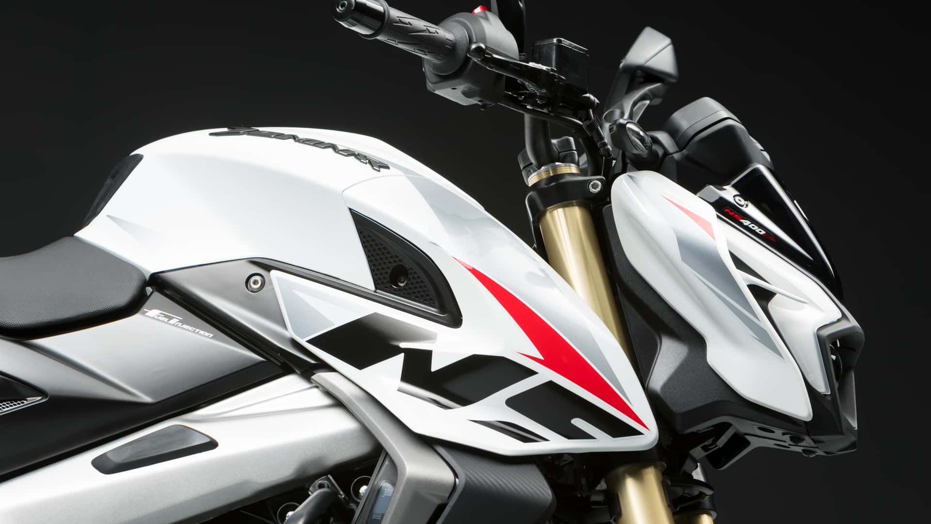موتورسیکلت باجاج دومینار NS400Z
