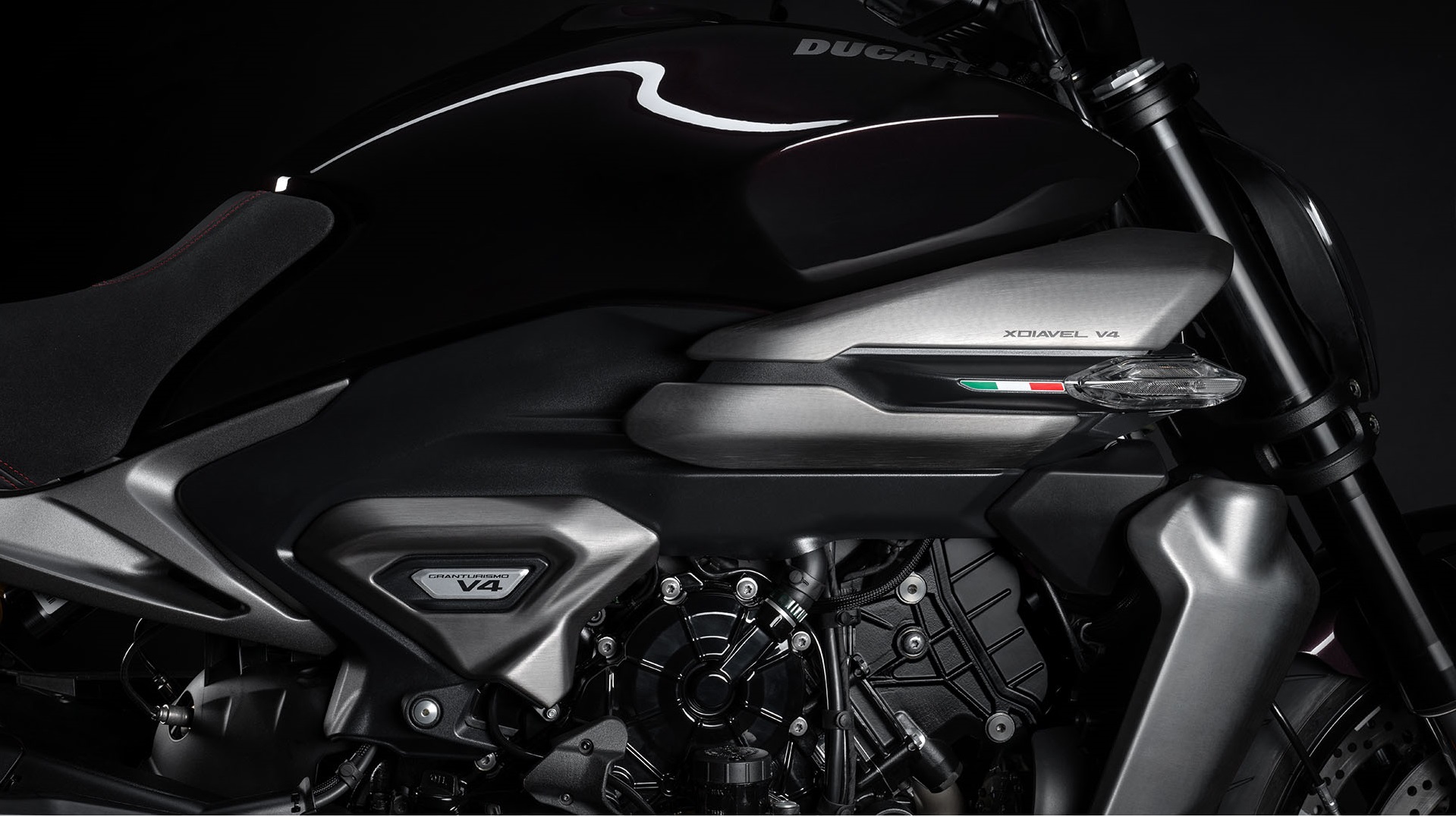 دوکاتی XDiavel V4 مدل 2026