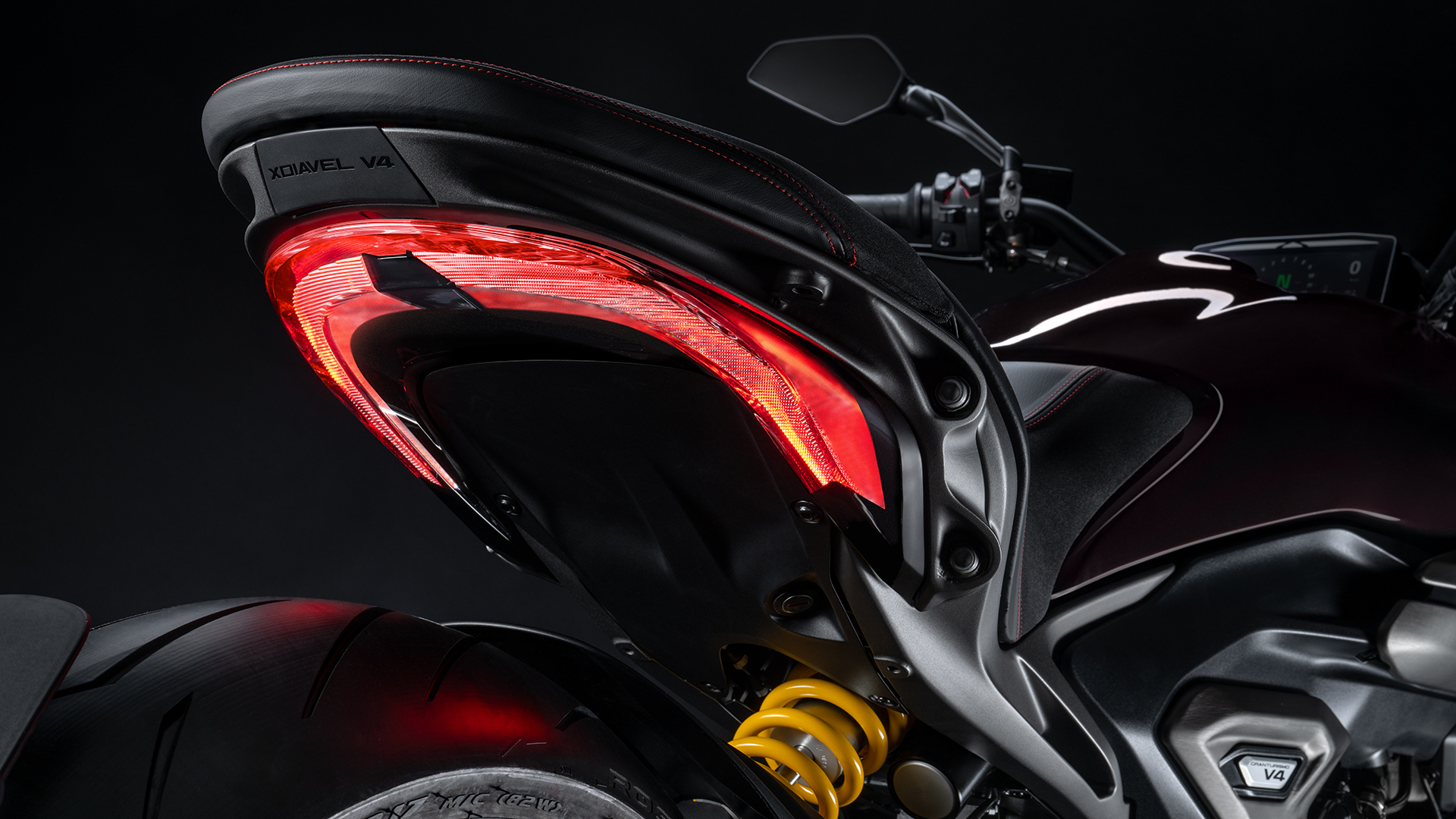 دوکاتی XDiavel V4 مدل 2026
