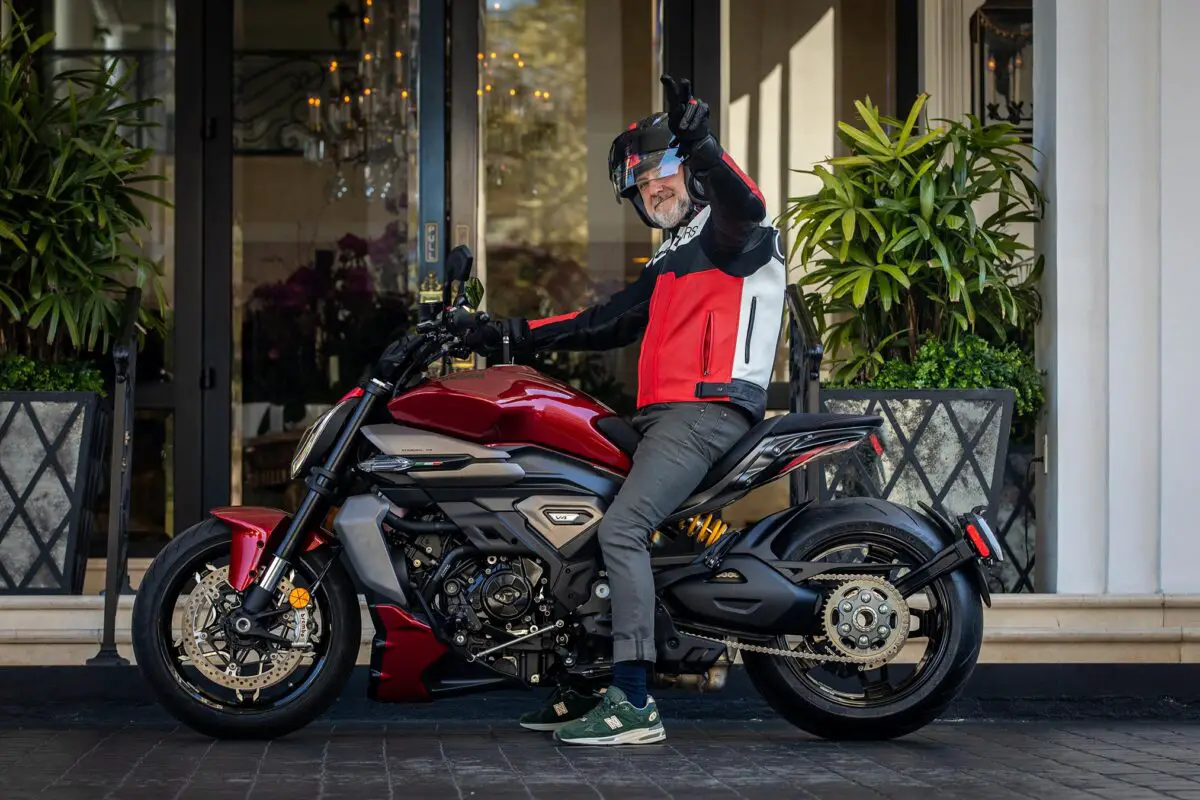 دوکاتی XDiavel V4 مدل 2026