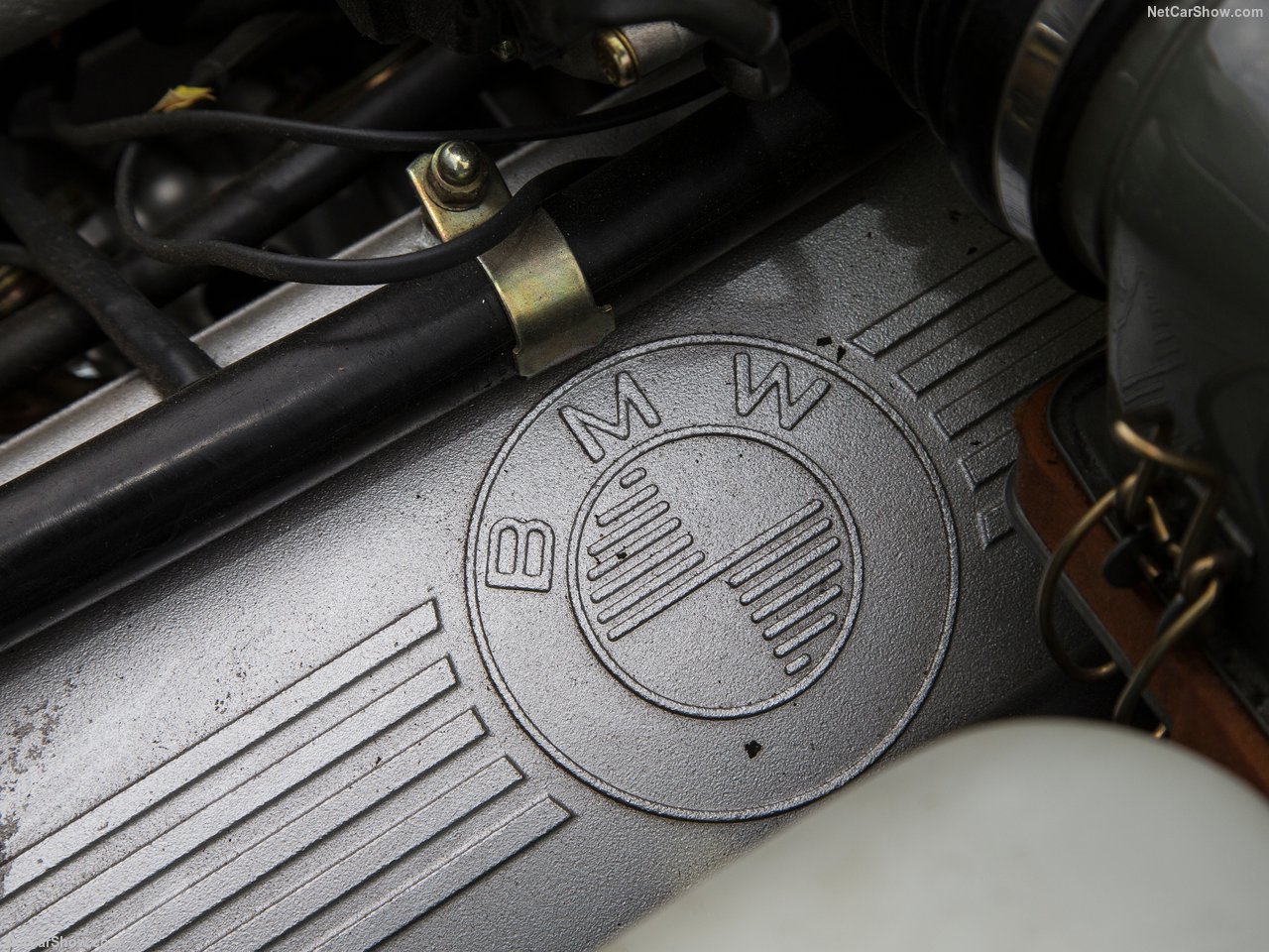 بامو 3.0 CSL