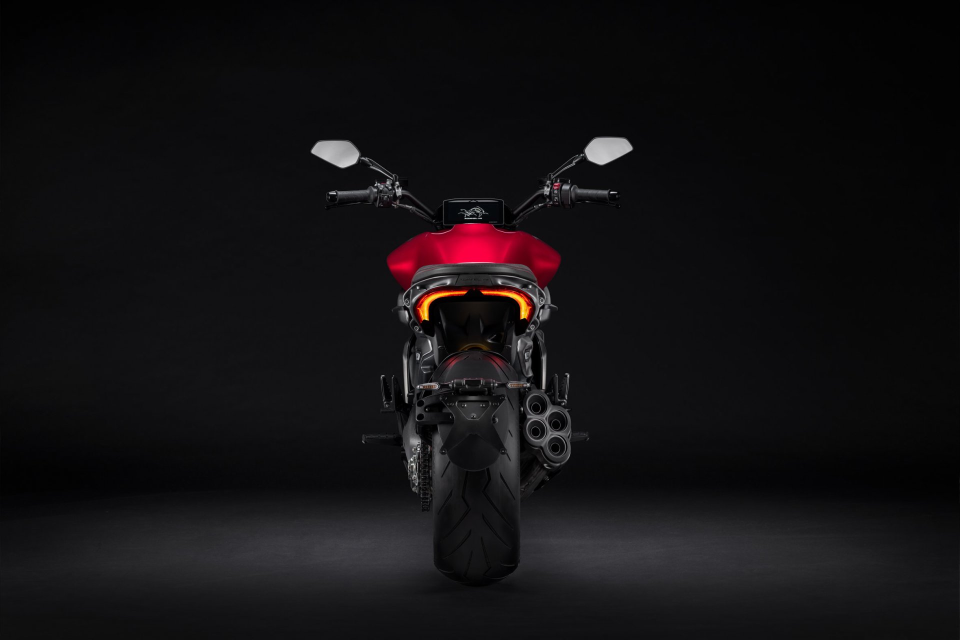 دوکاتی XDiavel V4 مدل 2026