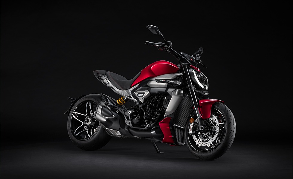 دوکاتی XDiavel V4 مدل 2026
