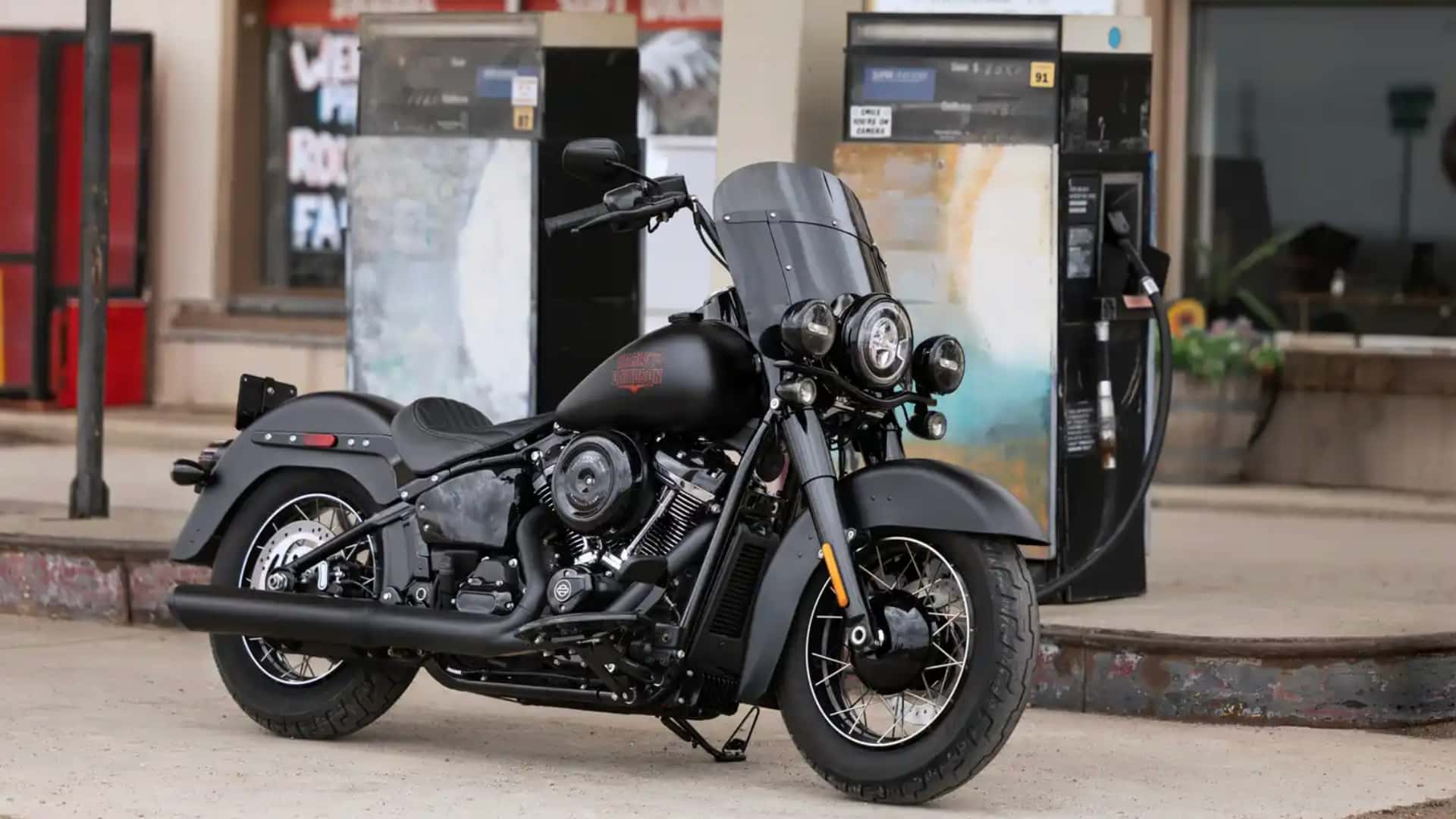 هارلی دیویدسون Deadwood 2026