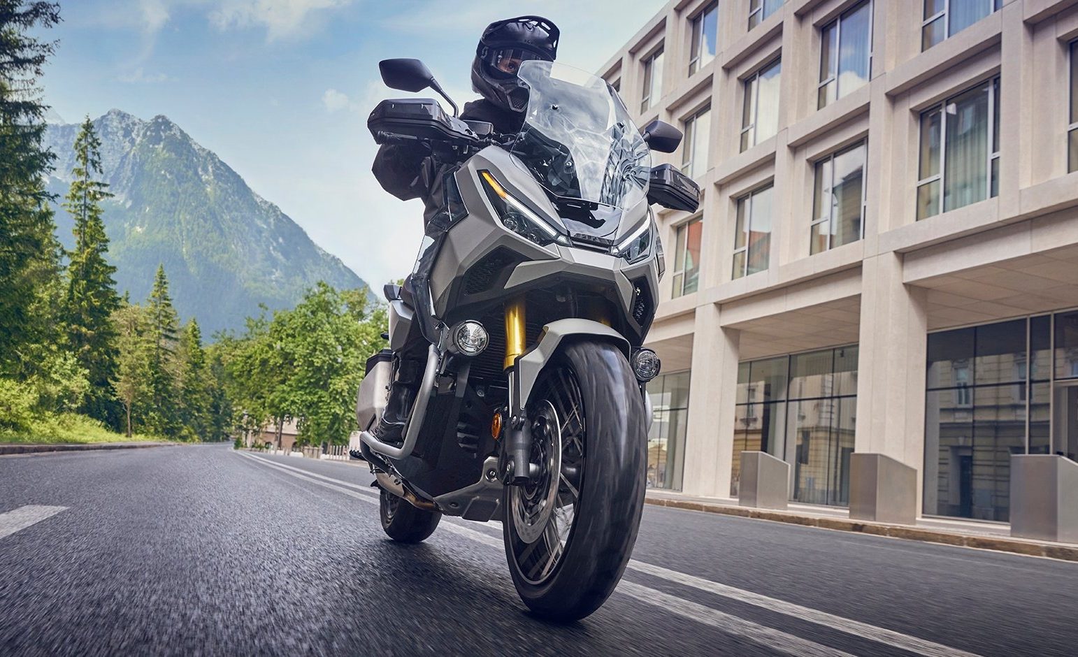 هوندا X-ADV مدل 2027