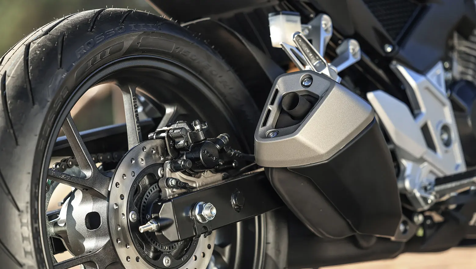 هوندا CB300F توئیستر