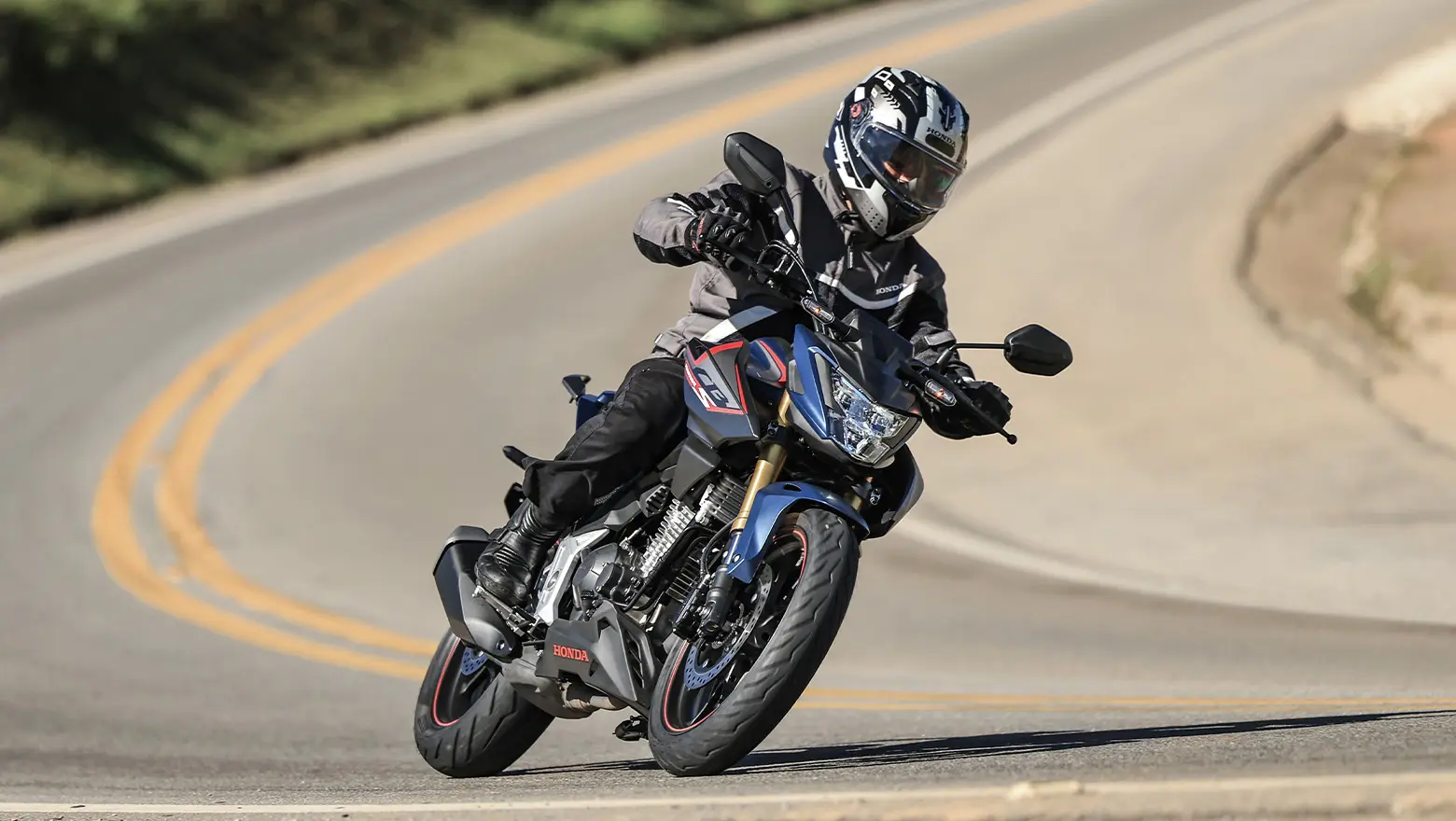 هوندا CB300F توئیستر