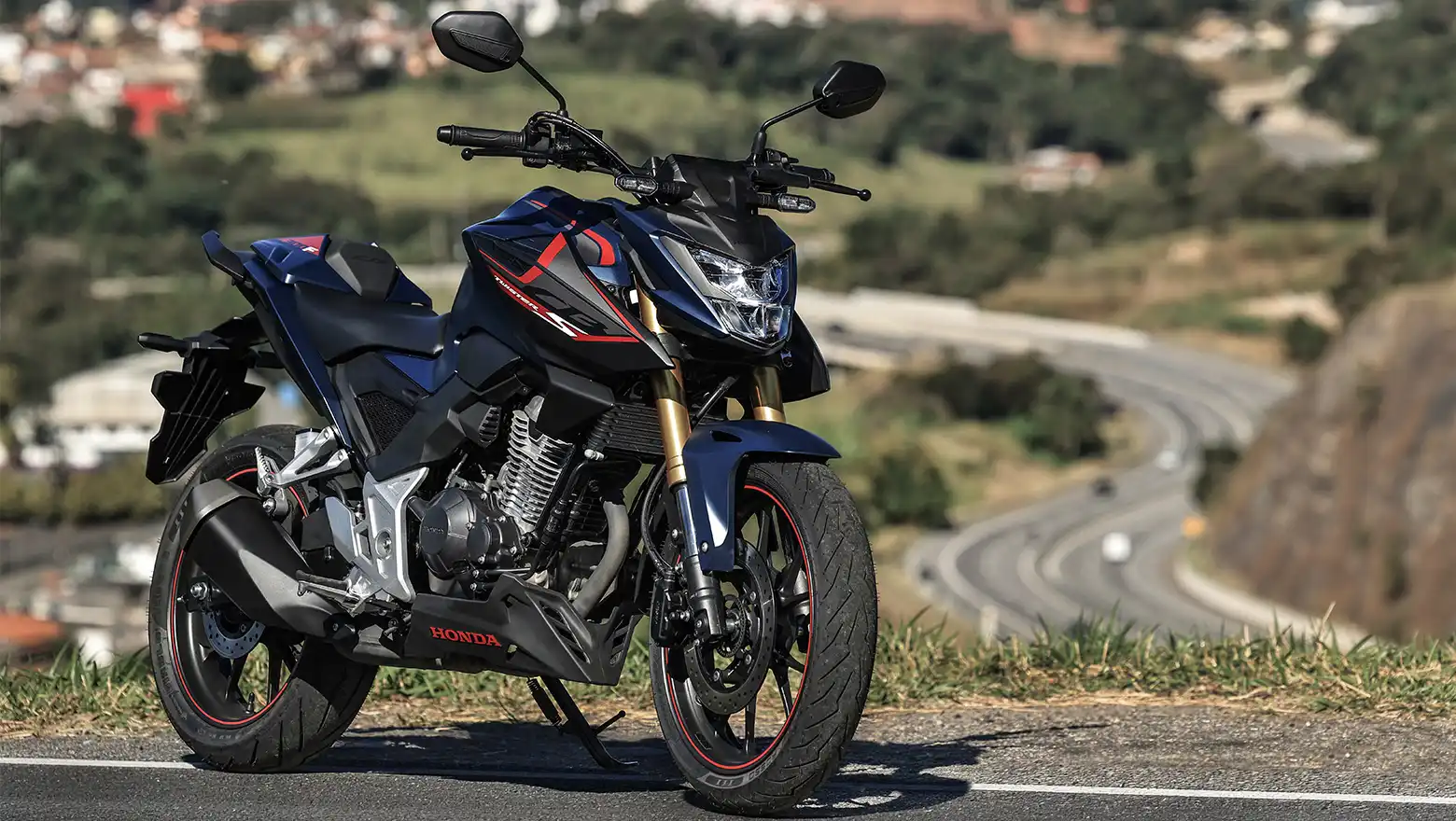 هوندا CB300F توئیستر