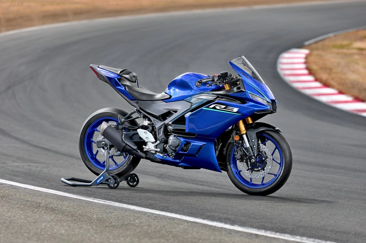 یاماها R3 مدل 2027