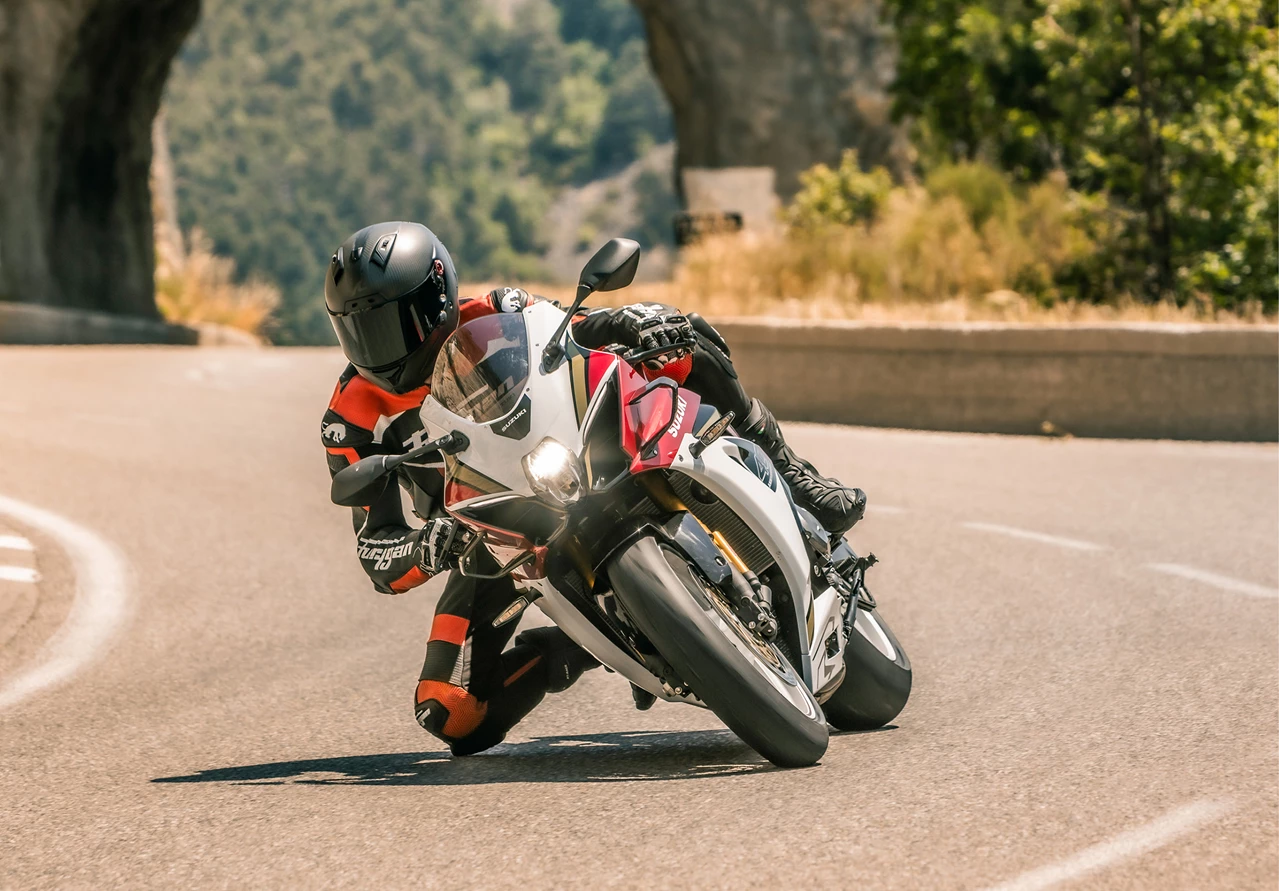 سوزوکی GSX-R1000 K5