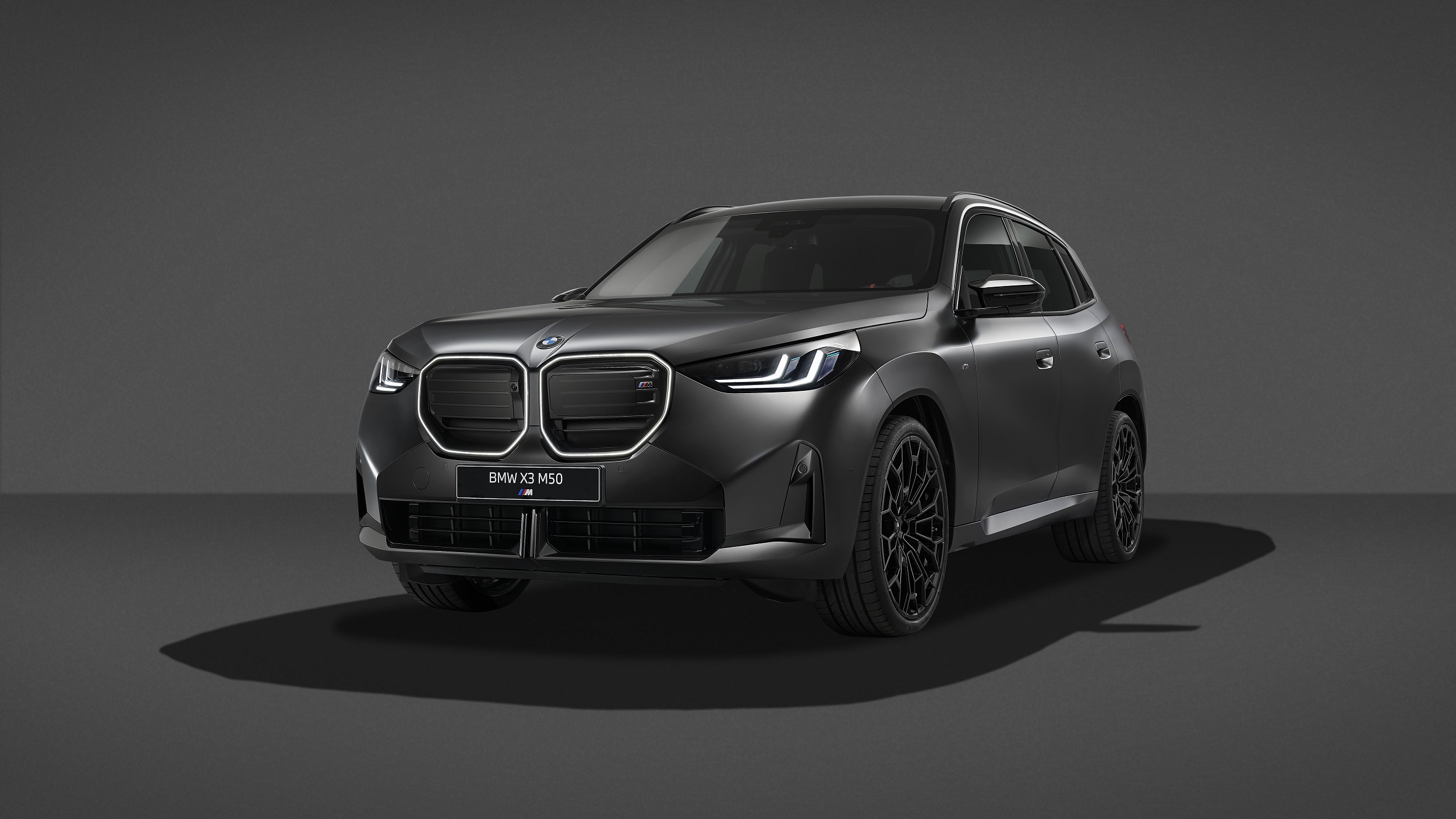 بی‌ام‌و X3 M50 xDrive